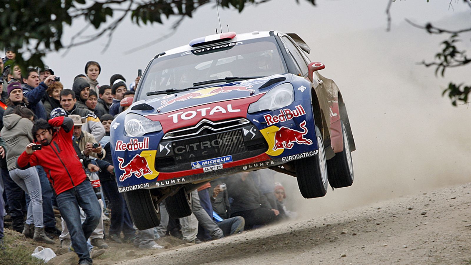 Sebastien Loeb vauhdissa Argentiinassa.