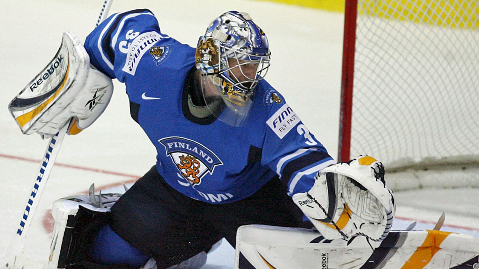 Pekka Rinne tulee tilkkimään Suomen maalia ensi kertaa sitten vuoden 2010 MM-kisojen. Kuva vuotta aiemmista kisoista.