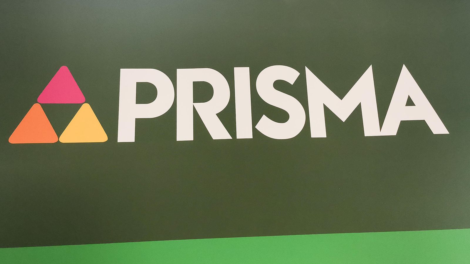 Prisma logo