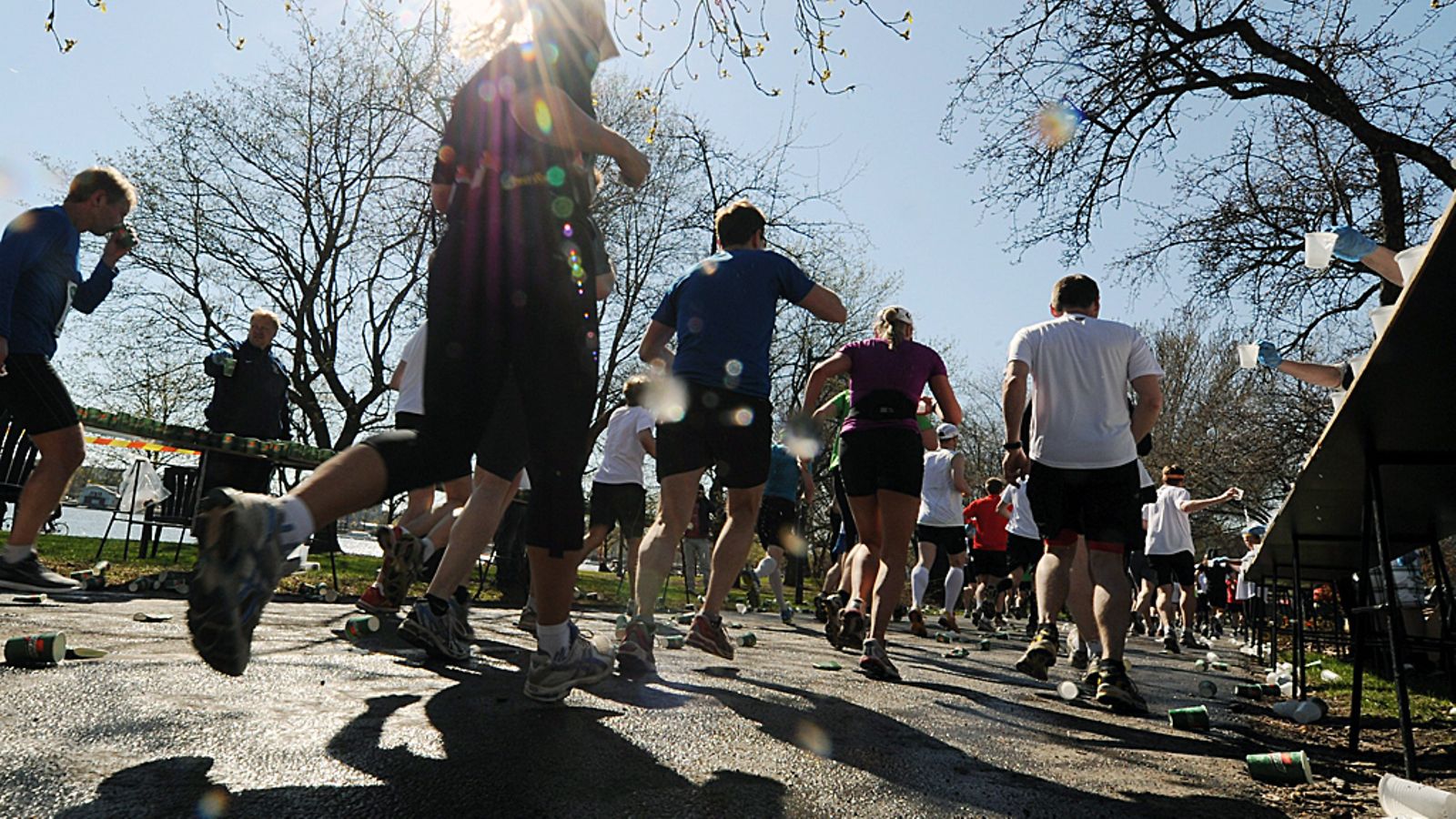 Juoksijoita Helsinki City Runilla.