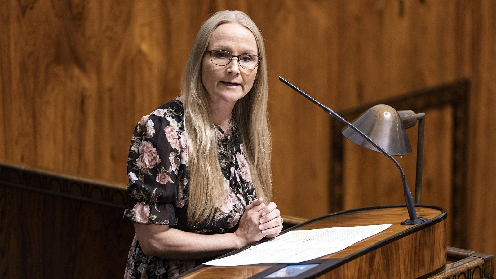 LK 13.5.2025 Perussuomalaisten kansanedustaja Kaisa Garedew eduskunnan täysistunnossa Helsingissä 13. syyskuuta 2023.