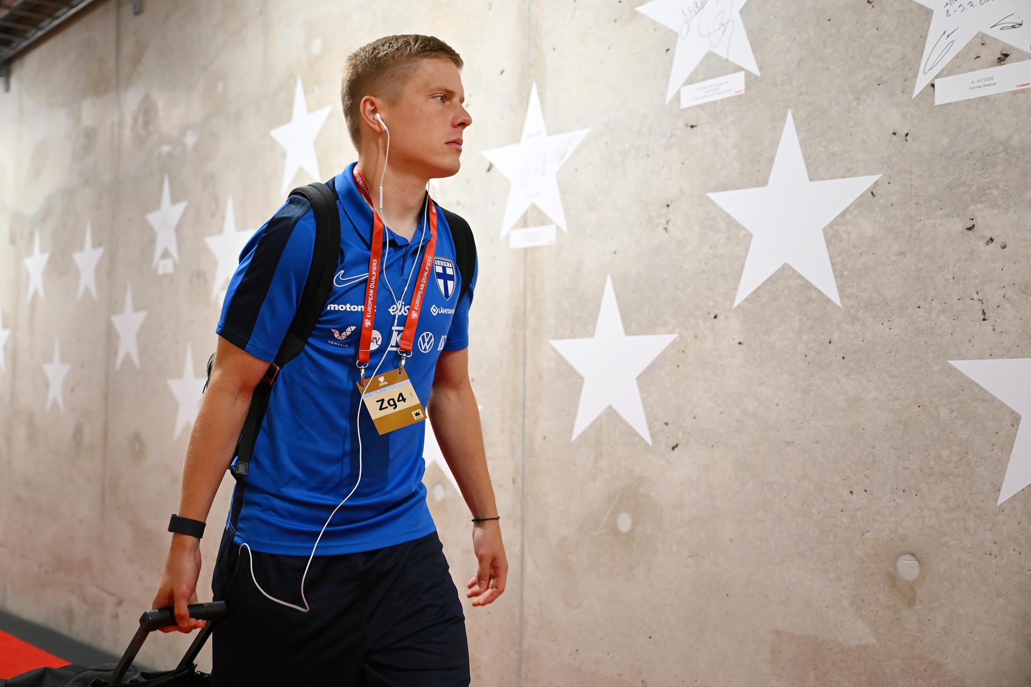 Huuhkajat tavoittelee nopeaa kasvojenpesua Kazakstan-ottelussa – ”Haluamme samanlaisen hurmoksen”