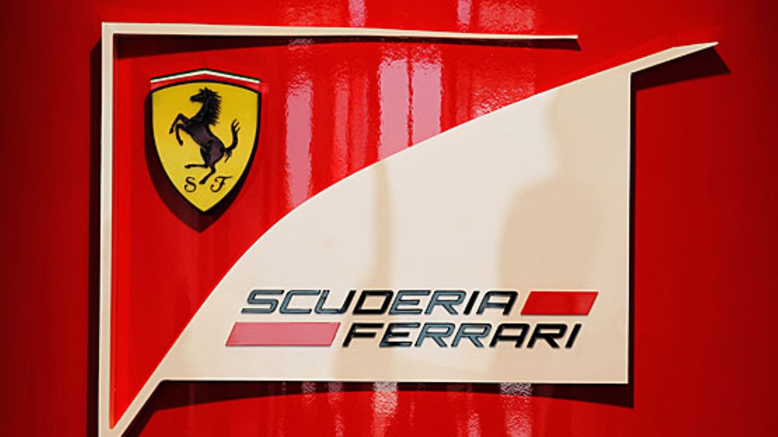 Ferrarin logo 2011, kuva: Malcolm Griffiths/Getty Images