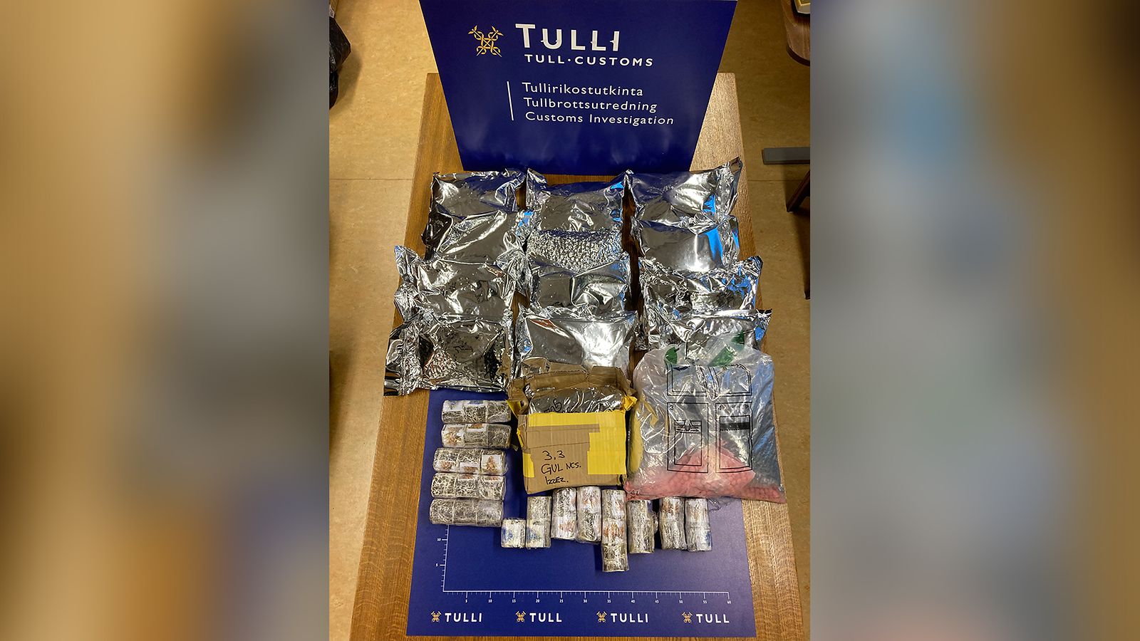 Tulli takavarikoi yksityisasunnosta hasista ja ekstaasia – katukauppa-arvo yli miljoona euroa
