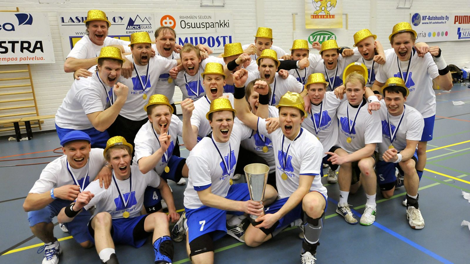 HC West otti tiistaina historiansa ensimmäisen mestaruuden.