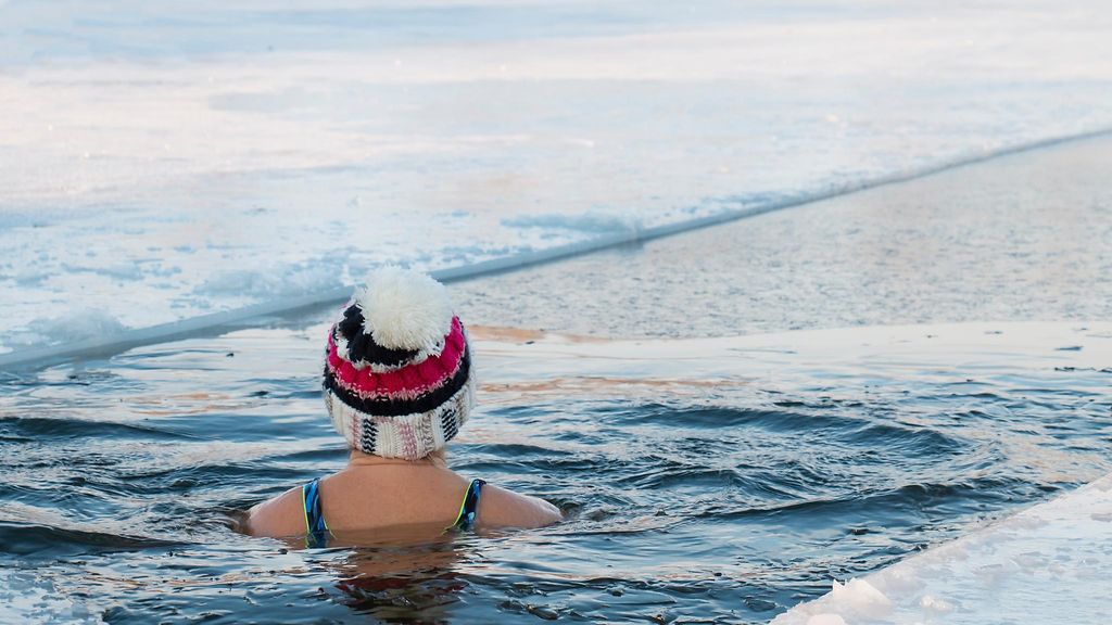 Uupunut uimari oli avannossa 8 minuuttia – MTV selvitti onnettomuudet talviuinneissa