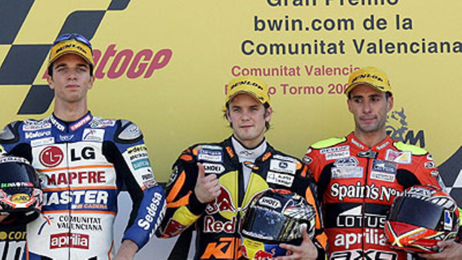 Alex de Angelis, Mika Kallio ja Alex Debon, kuva: EPA/Kai Försterling