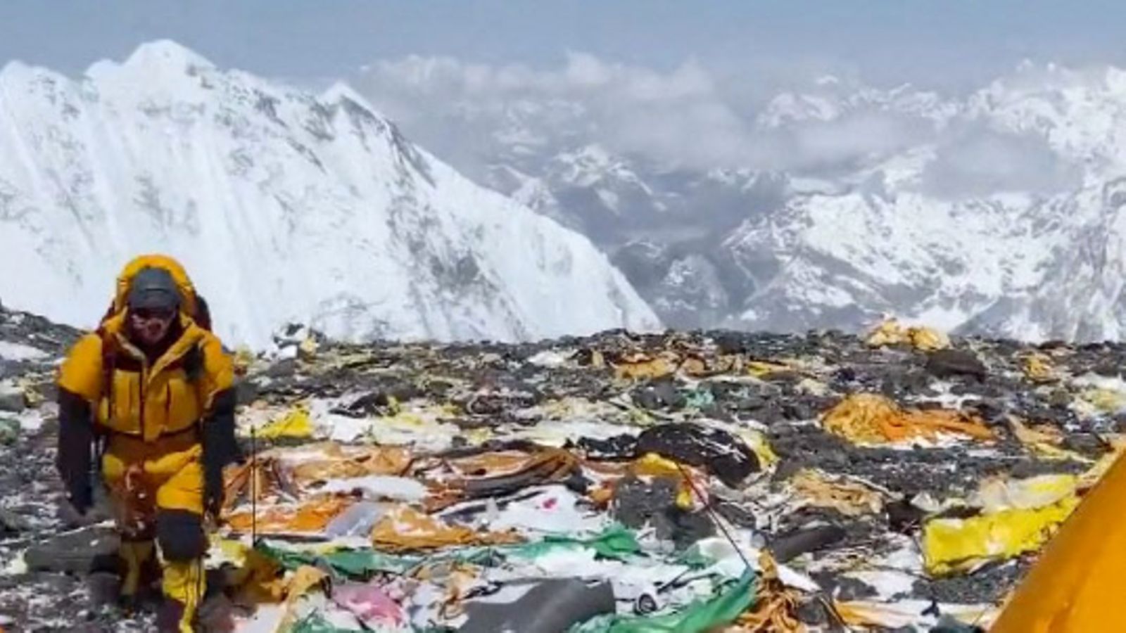 25032024 AOP MOUNT EVEREST