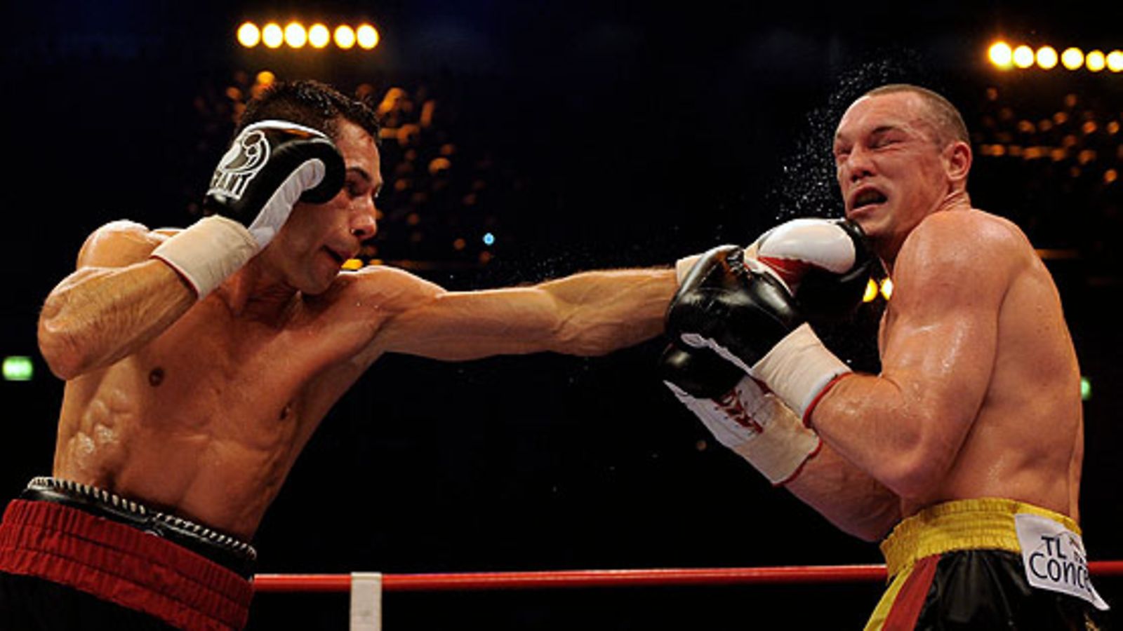 Felix Sturm ja Sebastian Sylvester, kuva: Lars Baron/Bongarts/Getty Images