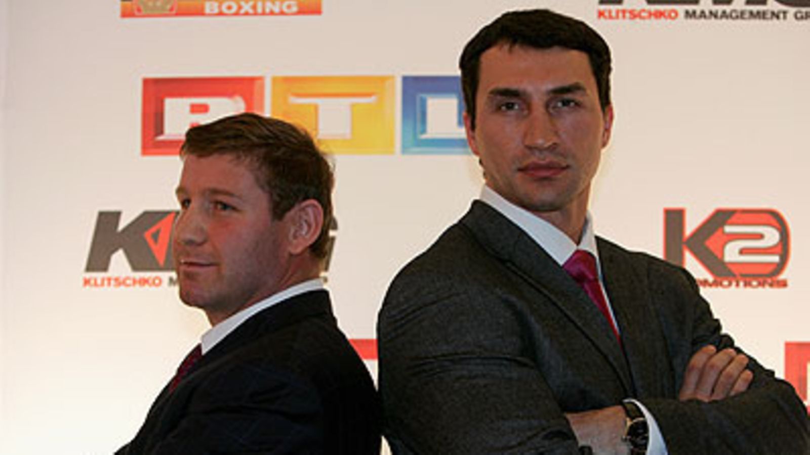 Sultan Ibragimov (vas.) ja Wladimir Klitschko, kuva: Martin Rose/Bongarts/Getty Images