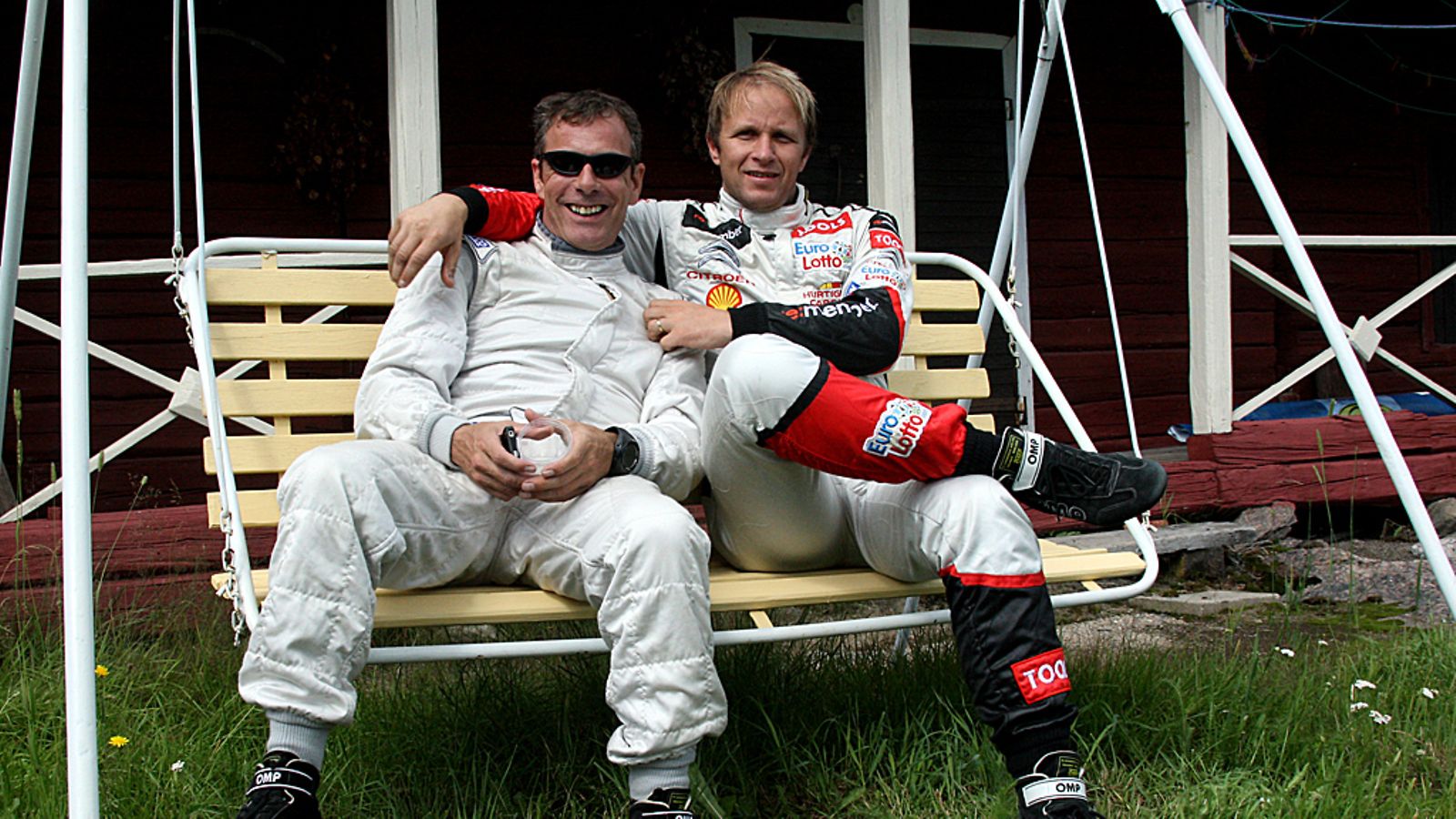 Kartanlukija Chris Patterson ja Petter Solberg Konnevedellä.
