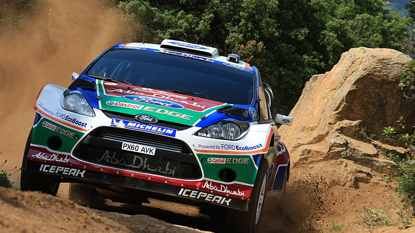 Jari-Matti Latvala Sardiniassa.
