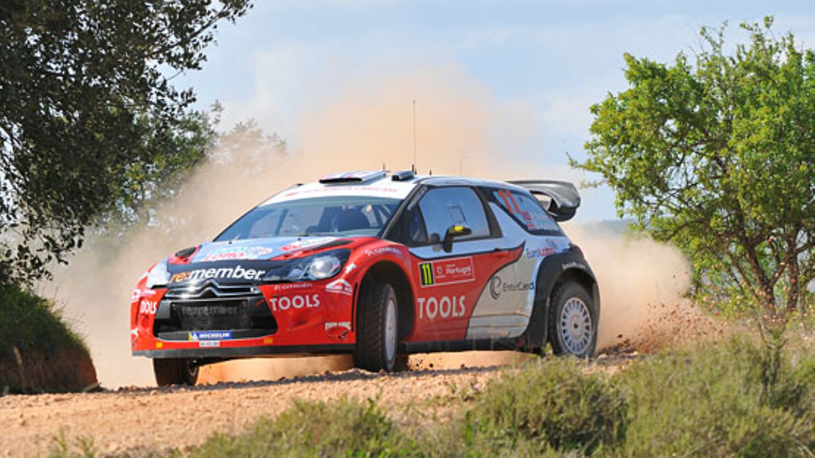 Petter Solberg vauhdissa Portugalissa.