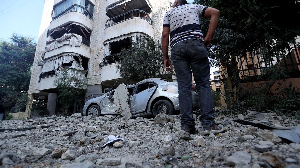 Siviilien hätä ei Lähi-idässä lopu vaan pahenee: Kymmeniä kuollut Israelin iskuissa Libanoniin