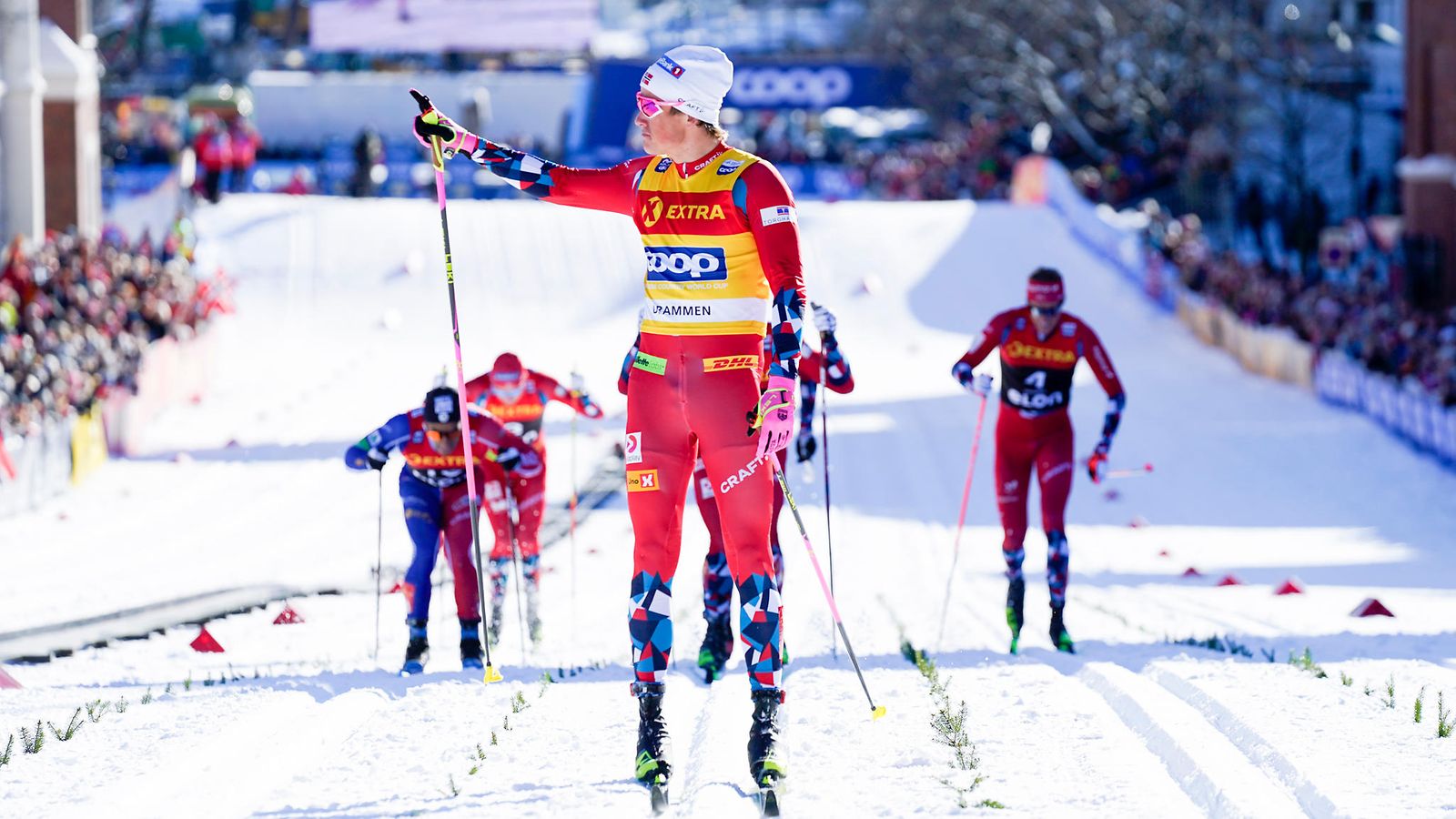 Myös Johannes Hösflot Kläbo on yksi Trondheimin MM-kisojen tähdistä. Hän dominoi sprinttikisaa Drammenissa maaliskuussa 2023.