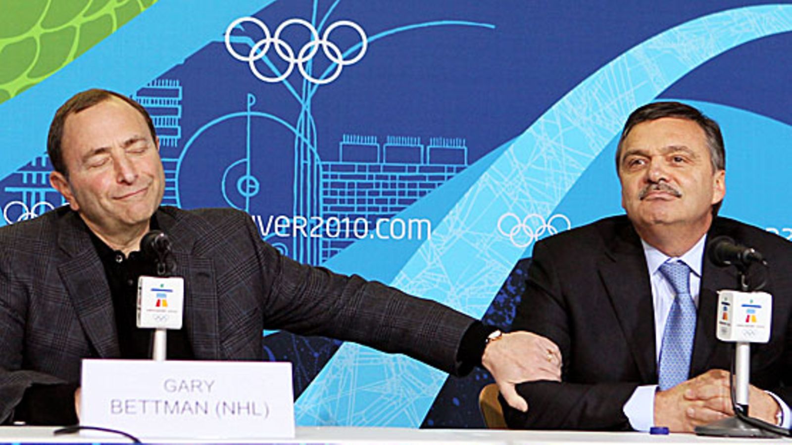 Gary Bettman ja Rene Fasel (Kuva: Bruce Bennett/Getty Images)