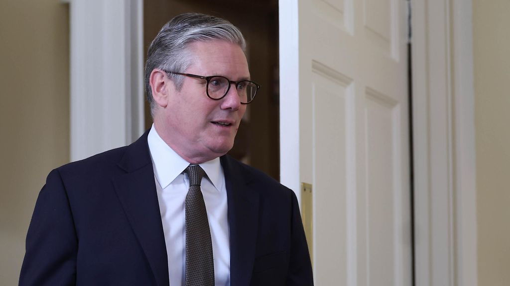 Britannian terveysministeri erosi – se on huono enne Starmerille