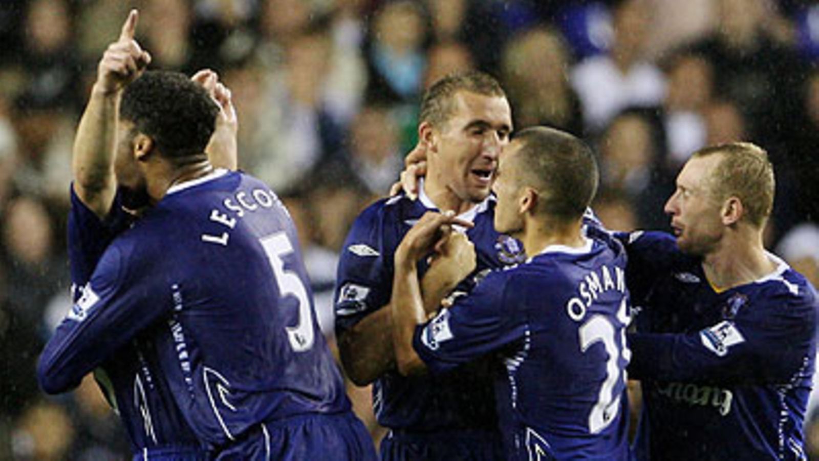 Everton pelaajat juhlivat, kuva: Phil Cole
