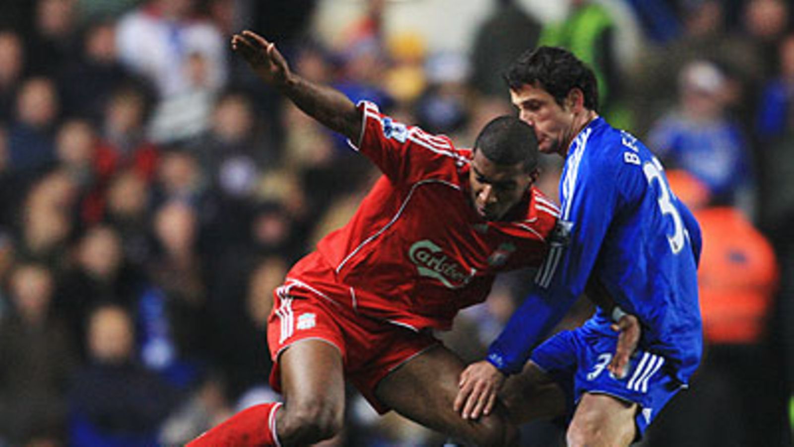 Ryan Babel Liverpool ja Juliano Belletti Chelsea, kuva: Jamie McDonald/Getty Images