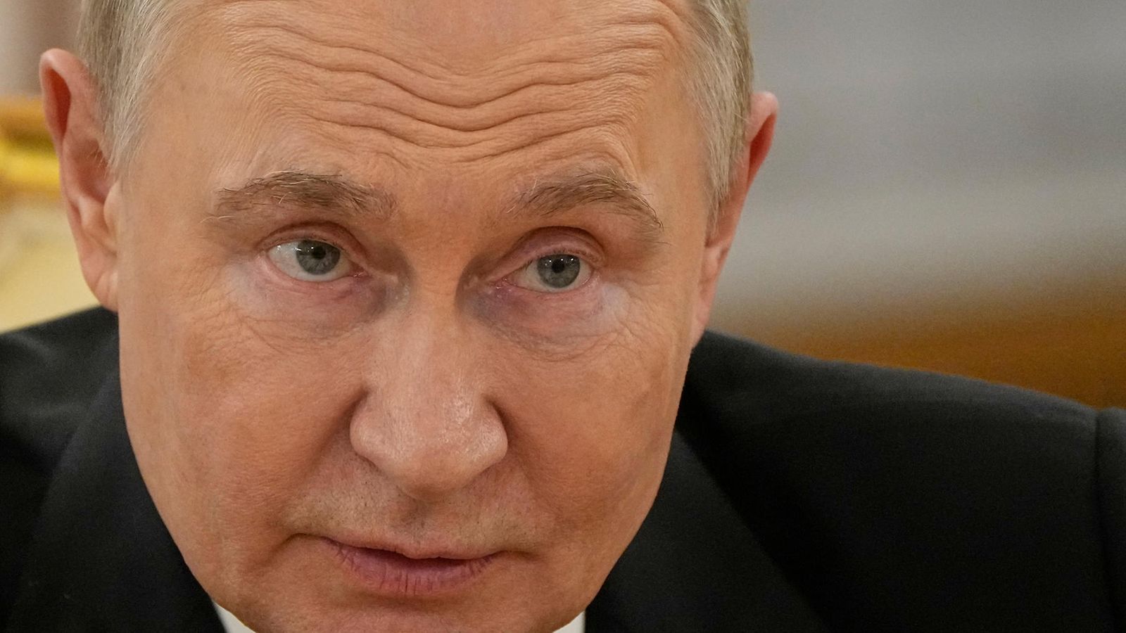 AOP Putin lähikuva 10052025