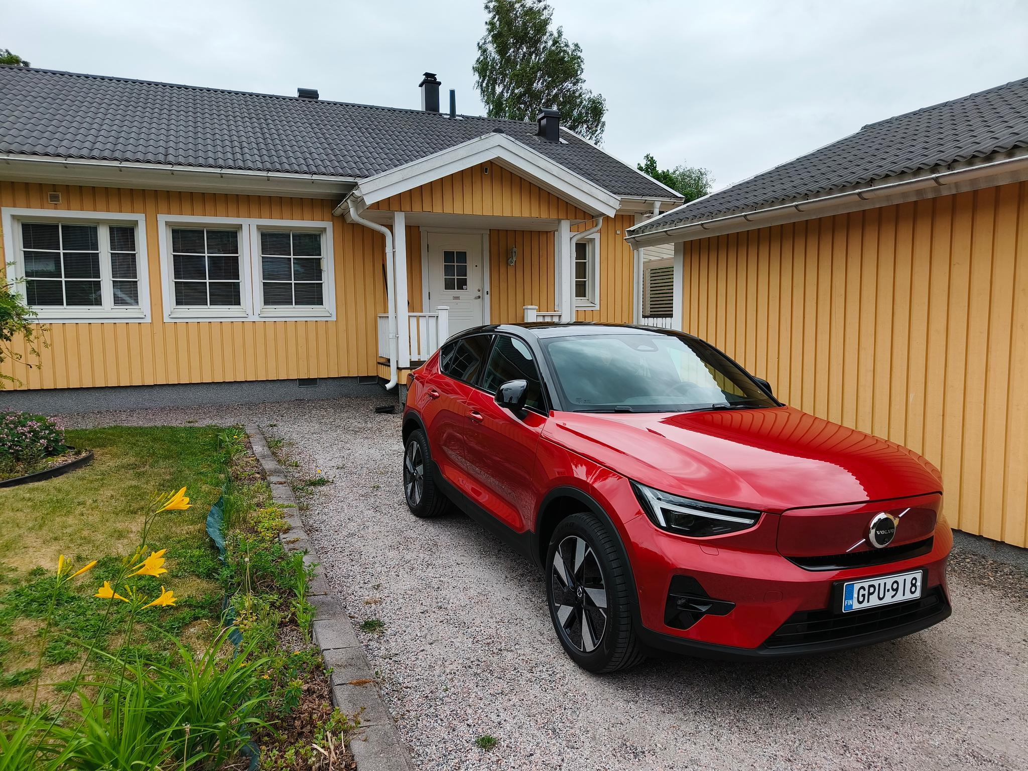 teppo_sähköautonlataus4