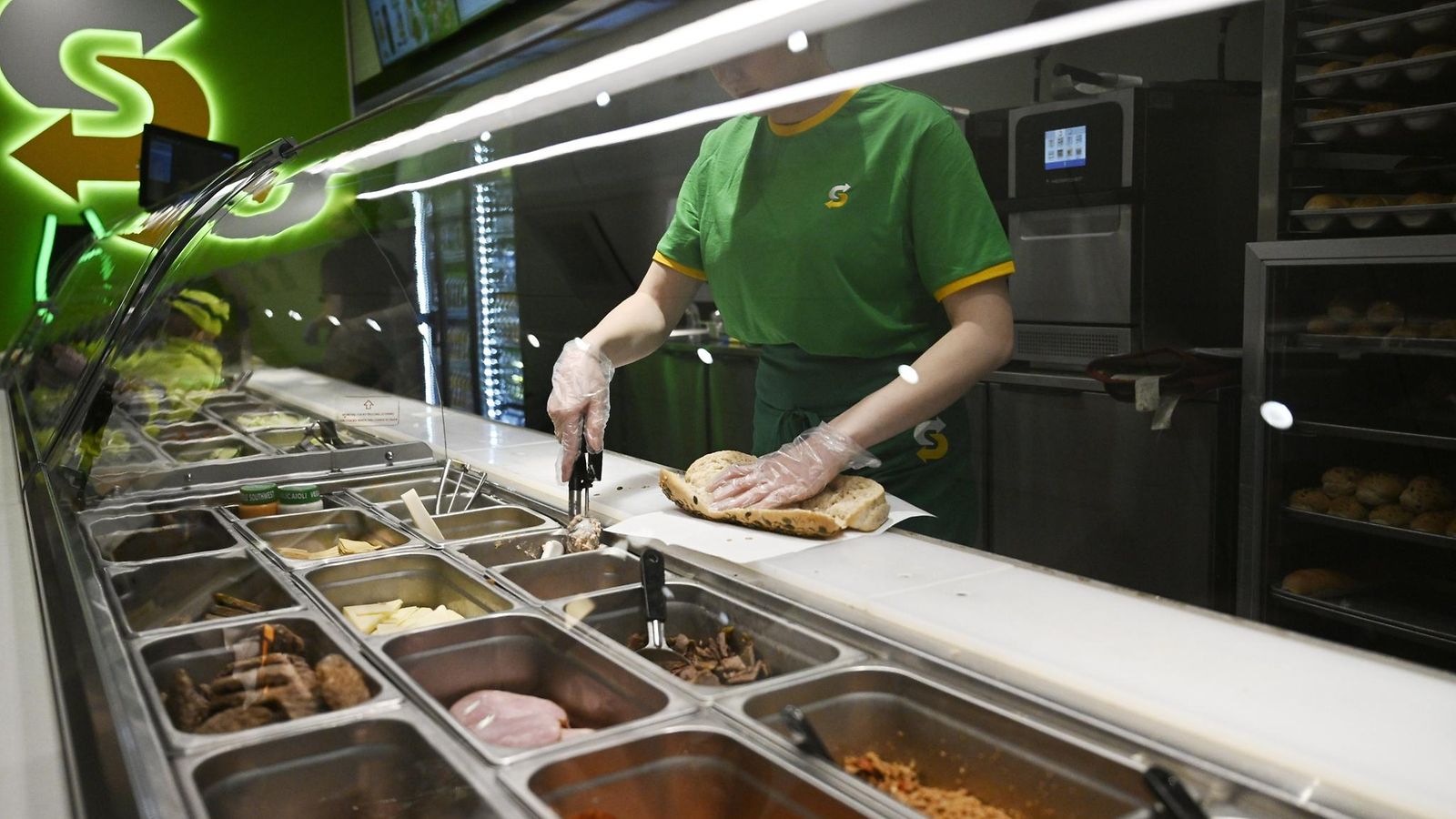 kesätyö subway tarjoilija