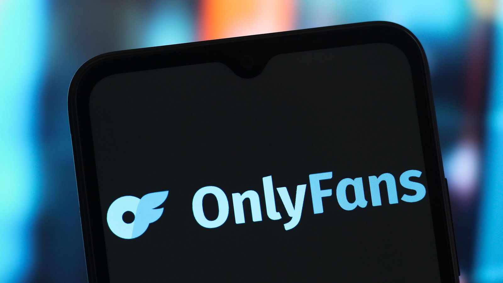 AOP Onlyfans logo