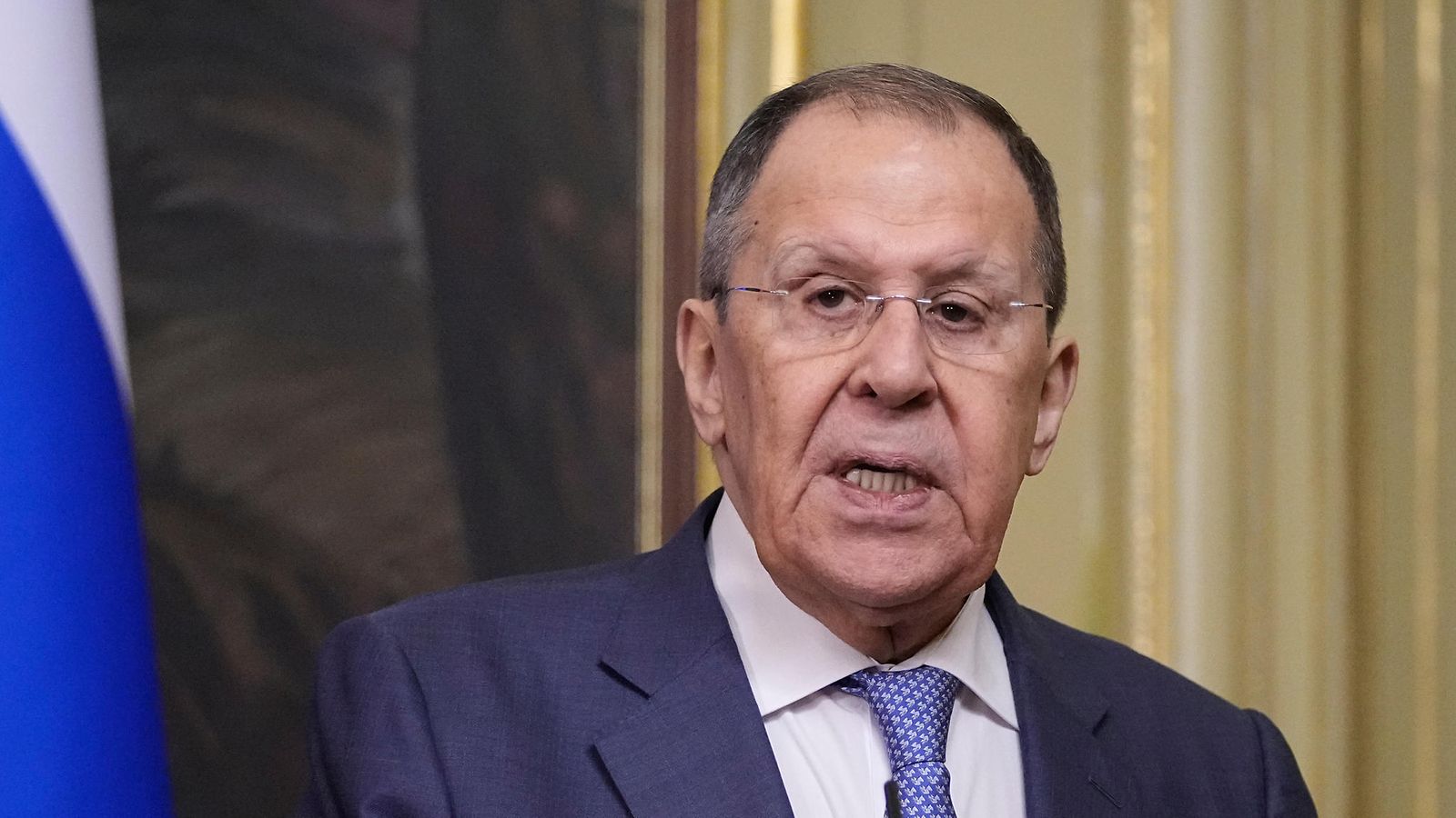 Sergei Lavrov AOP