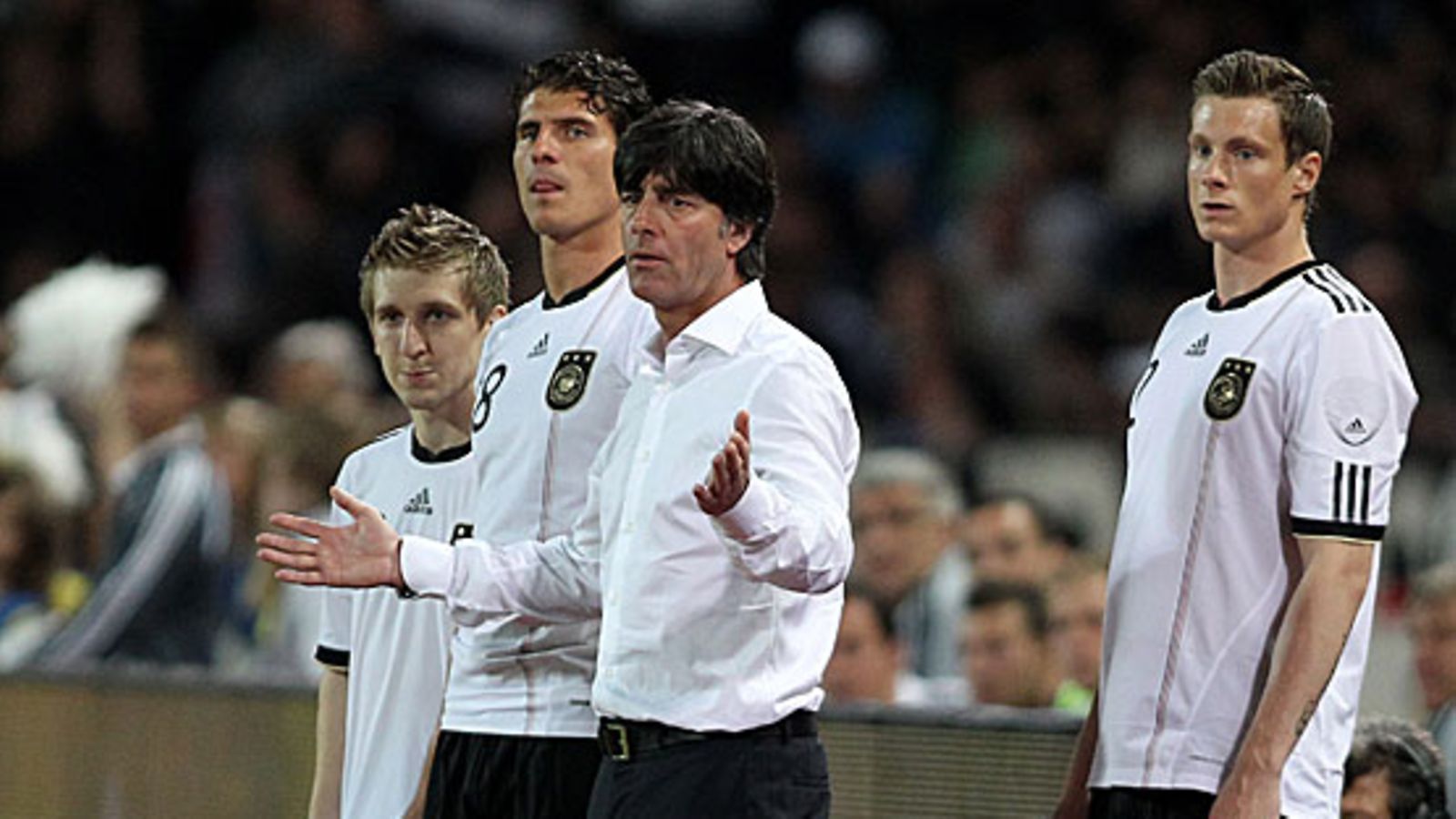 Joachim Löw, Marko Marin, Mario Gomez ja Marcel Jansen, kuva: Jörn Pollex/Getty Images
