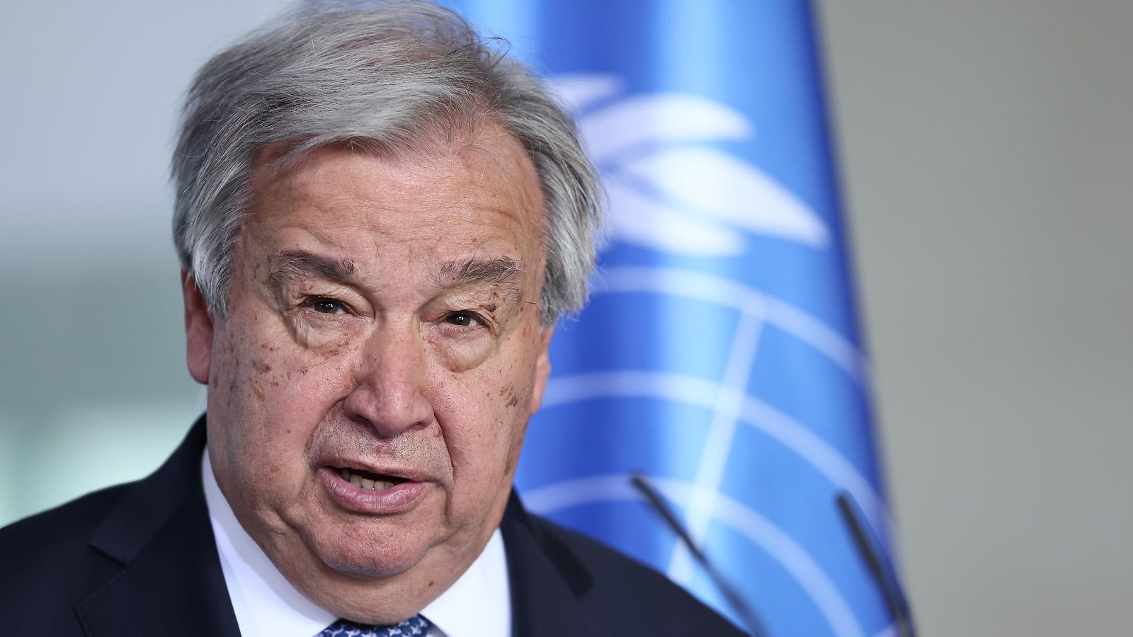AOP antonio guterres