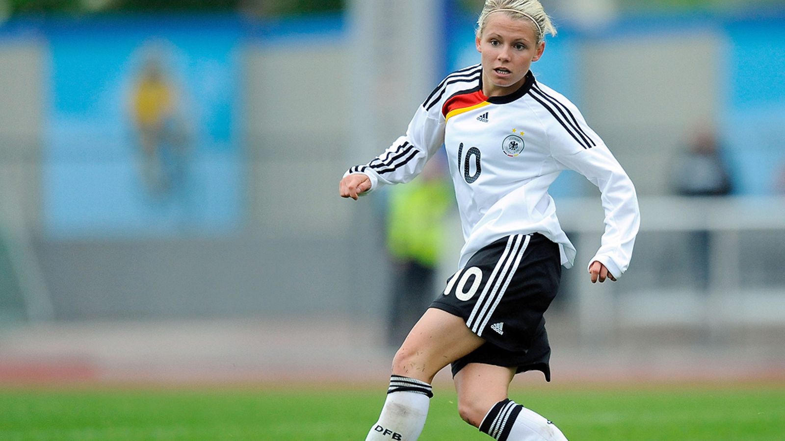 Julia Simic, Saksan naisten maajoukkue 2010 (Photo: Thorsten Wagner / Getty Images)