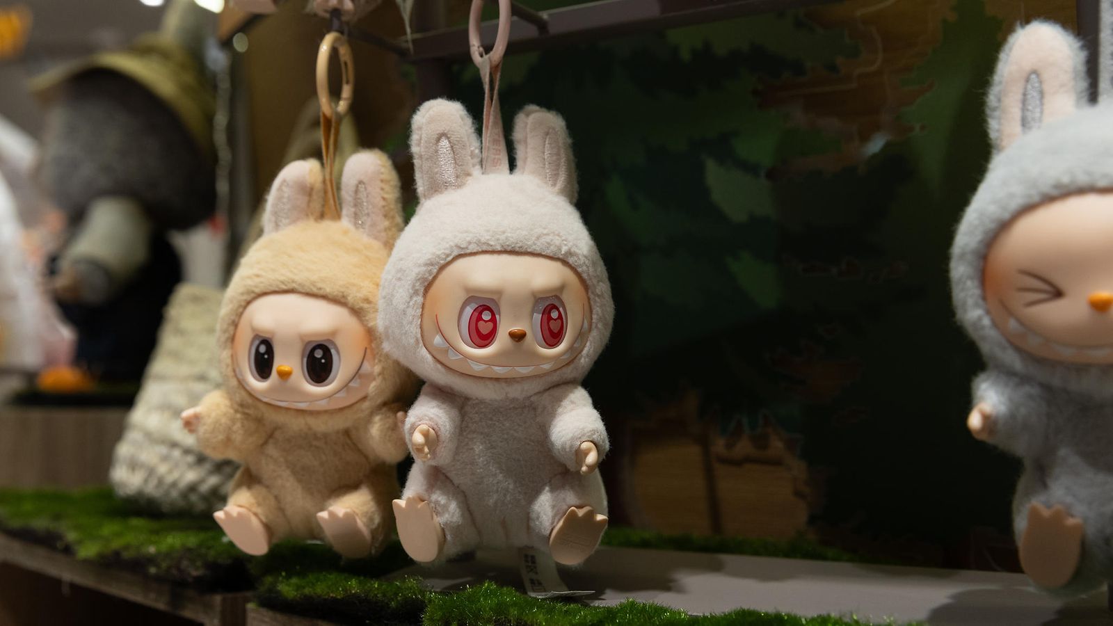 AOP Labubu