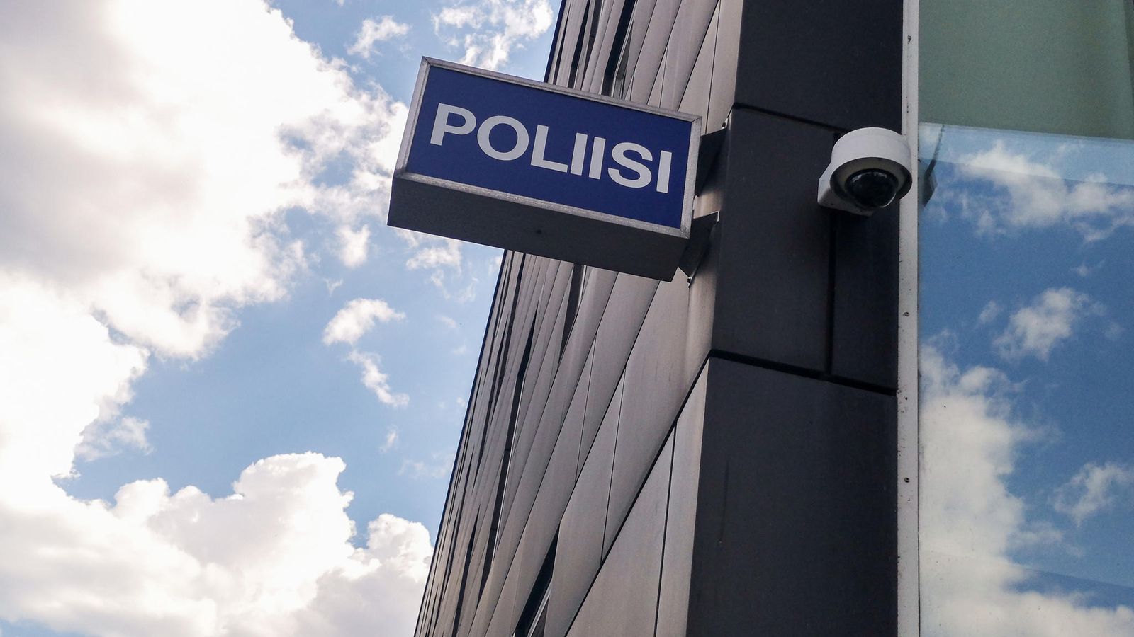 AOP poliisi (2)