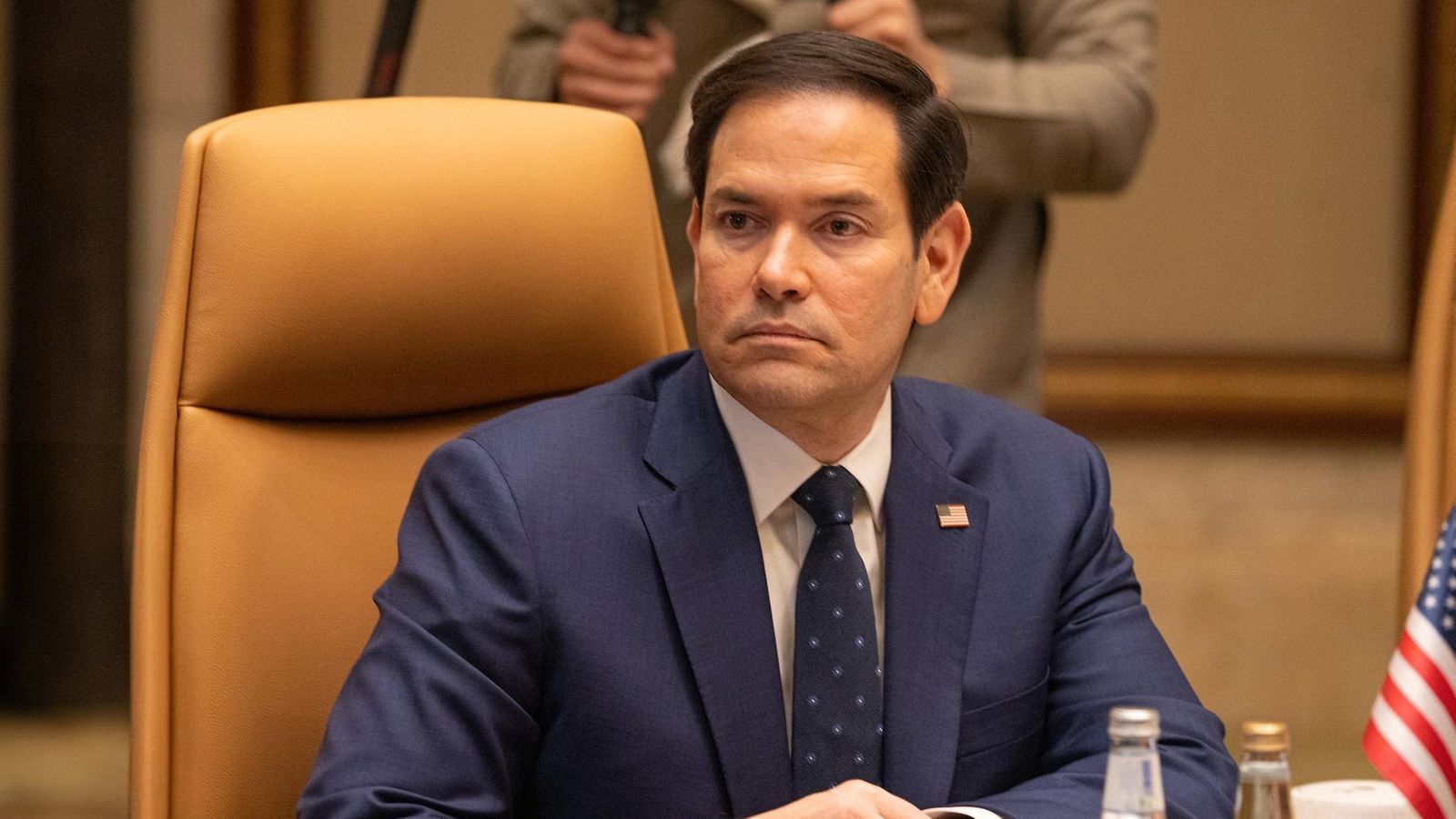 AOP rubio