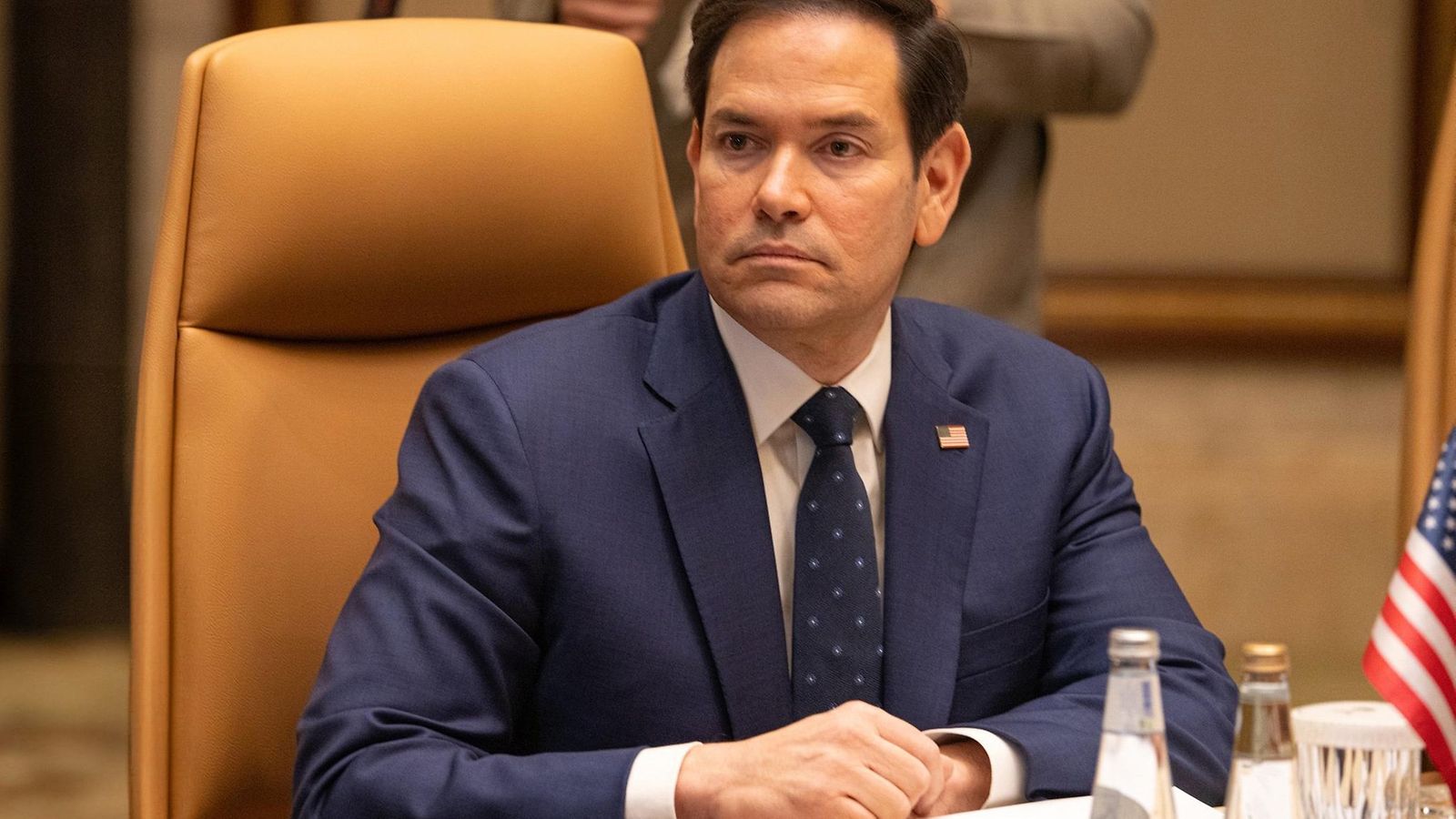 AOP rubio