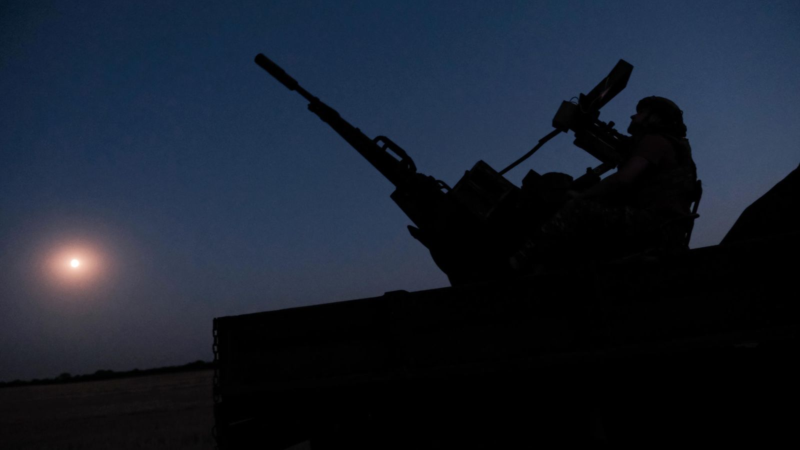 AOP Ukraina kuvitus ilmatorjunta yö kesä 10072025