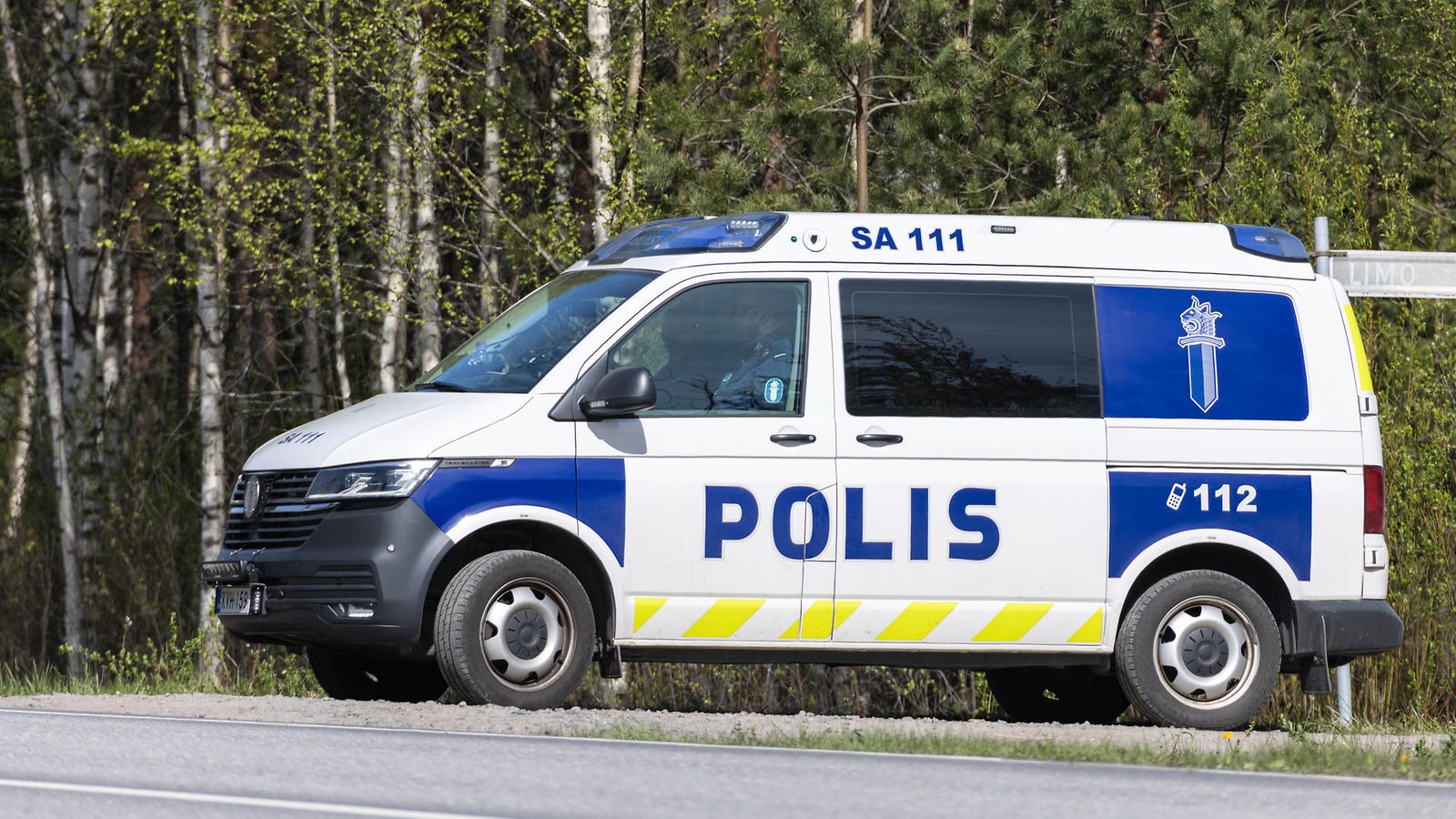 AOP 1207-Poliisiauto