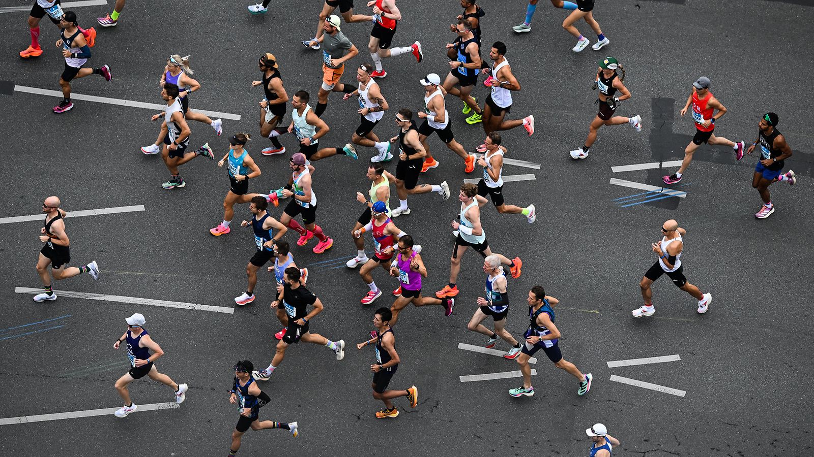 maraton juoksu kuvitus