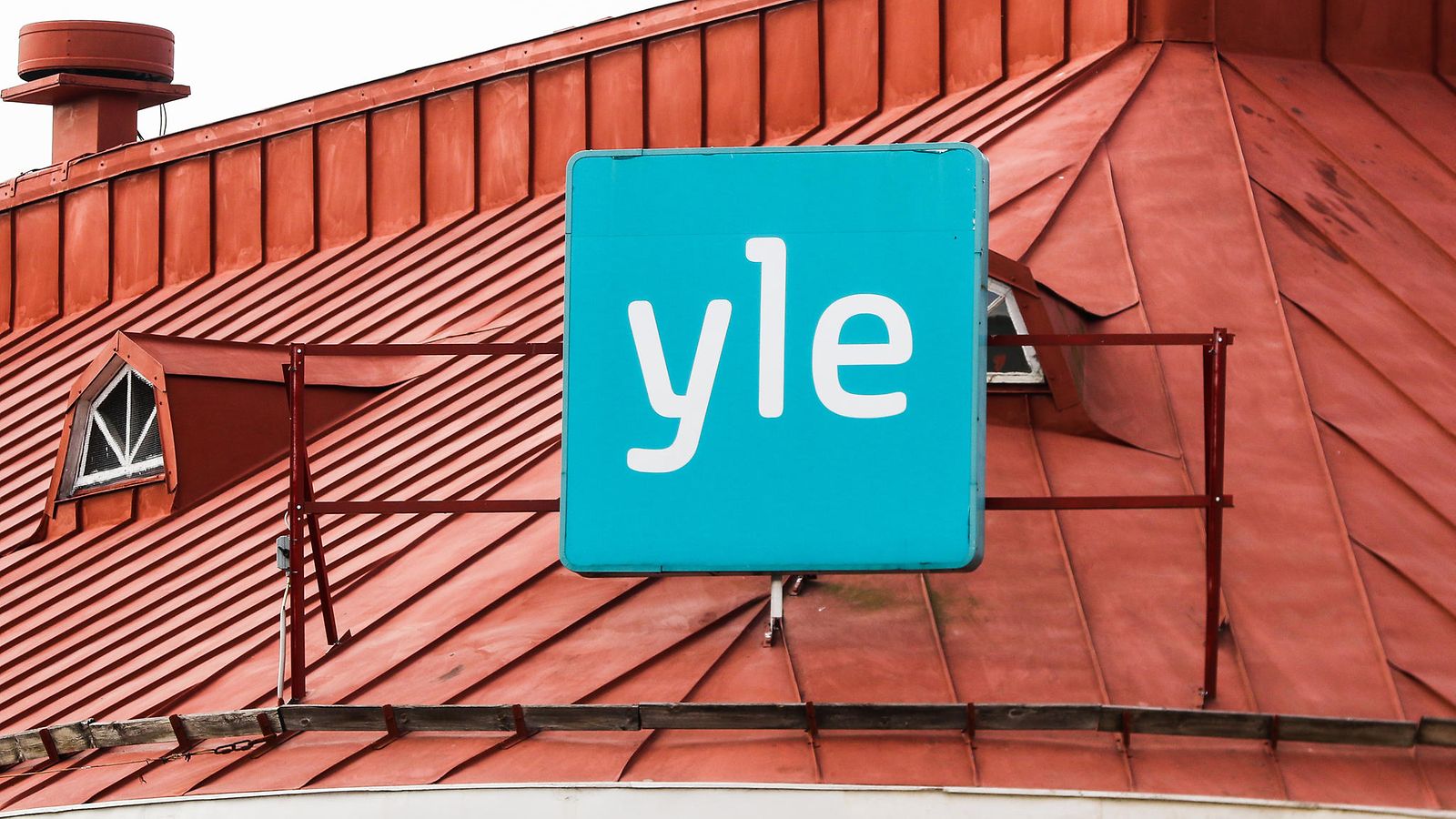 2407, Yle