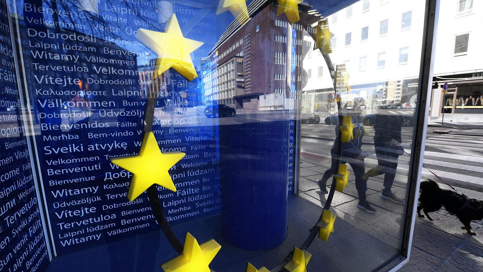 LK Euroopan Unionin tähdet ja logo Helsingissä