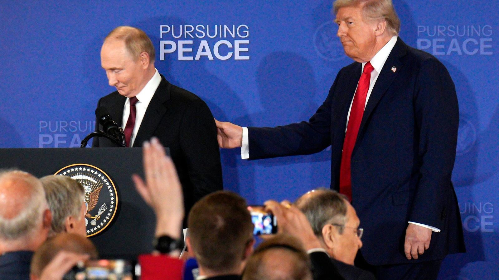 AOP Trump Putin Alaska tapaaminen