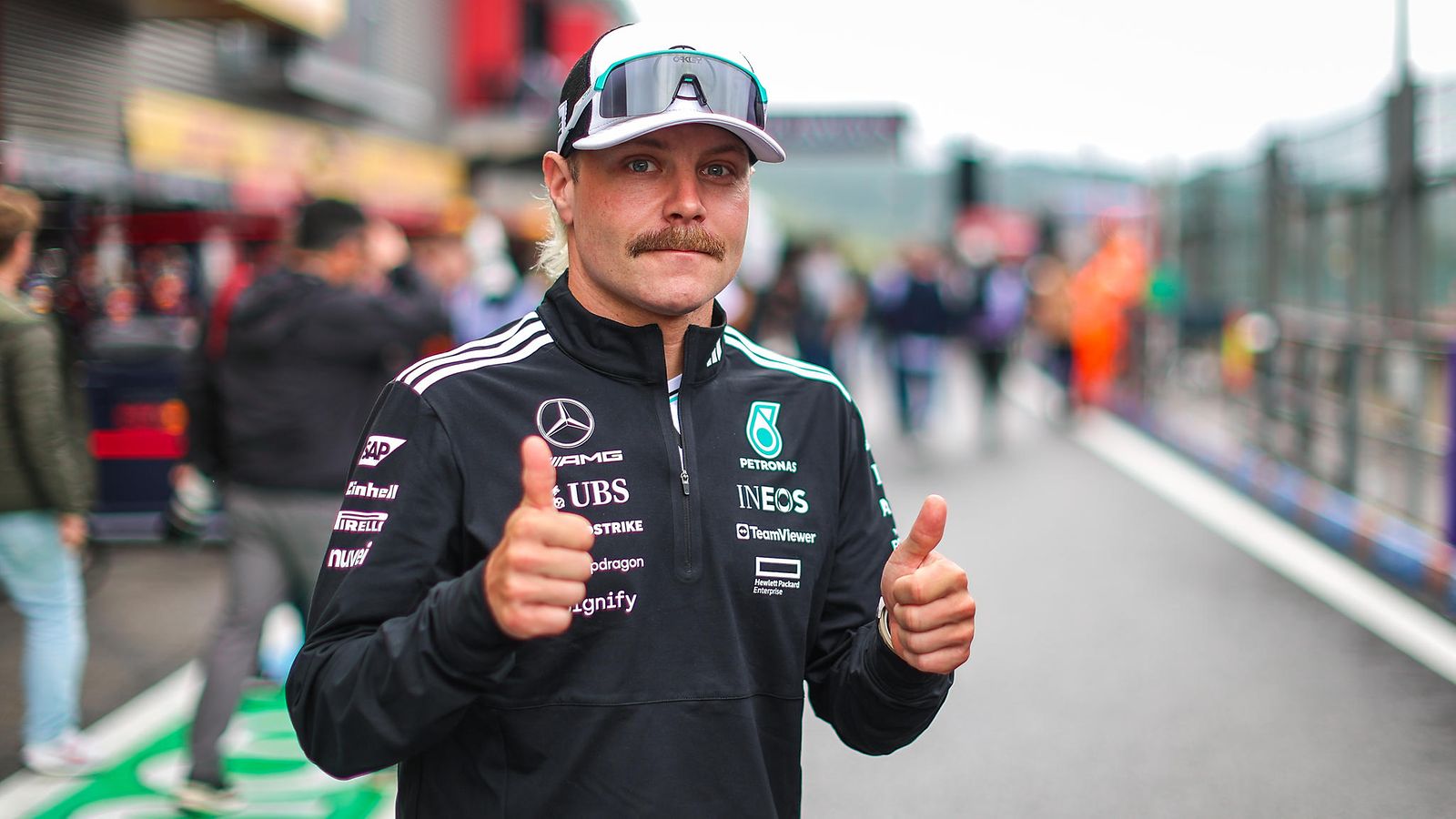 Valtteri Bottas on ajanut F1-sarjassa 12 kautta. Ura saattaa saada jatkoa Cadillacilla.