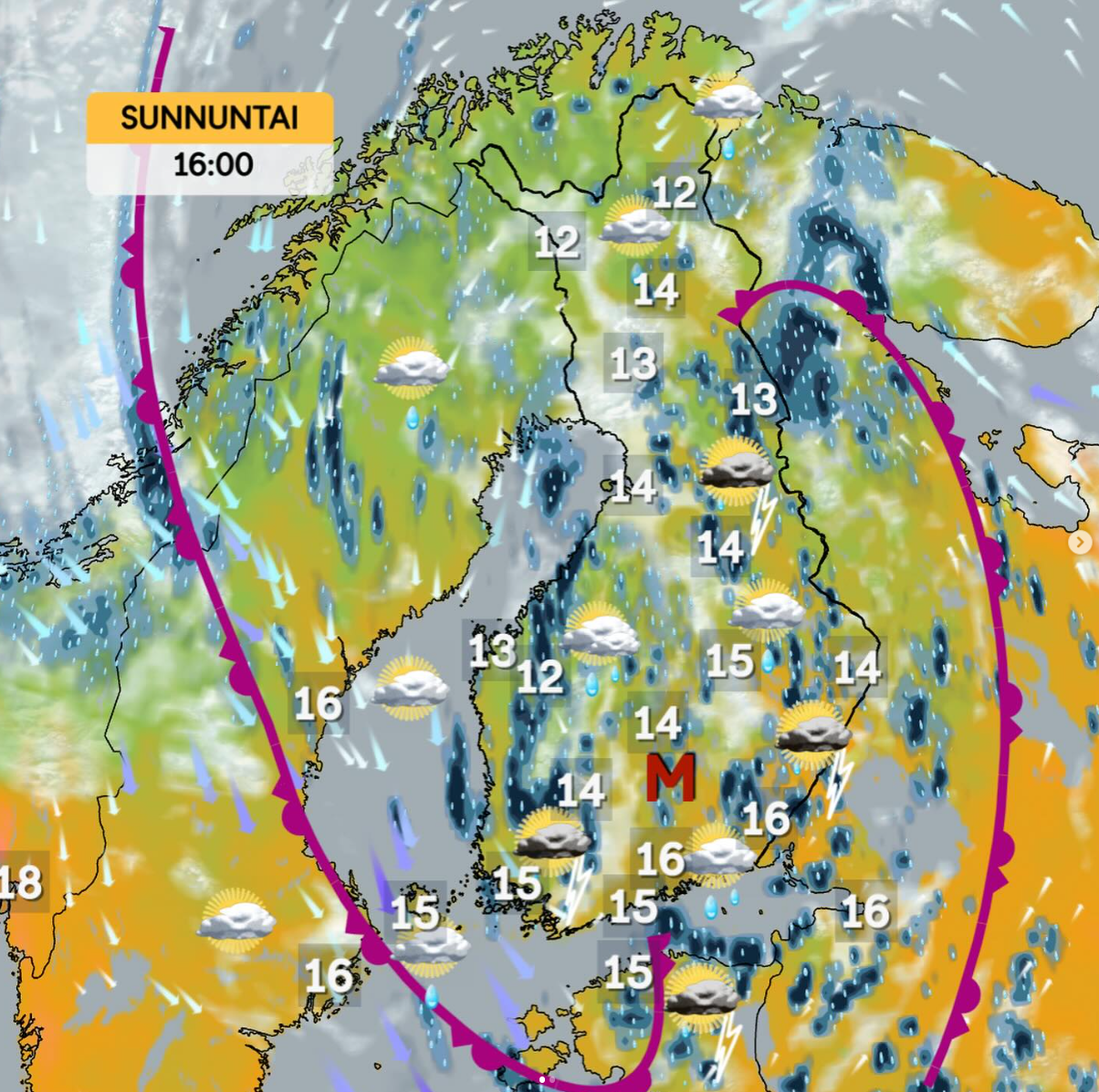 Sadekuuroja saadaan monin paikoin ja ukkonenkin voi jyrähdellä.