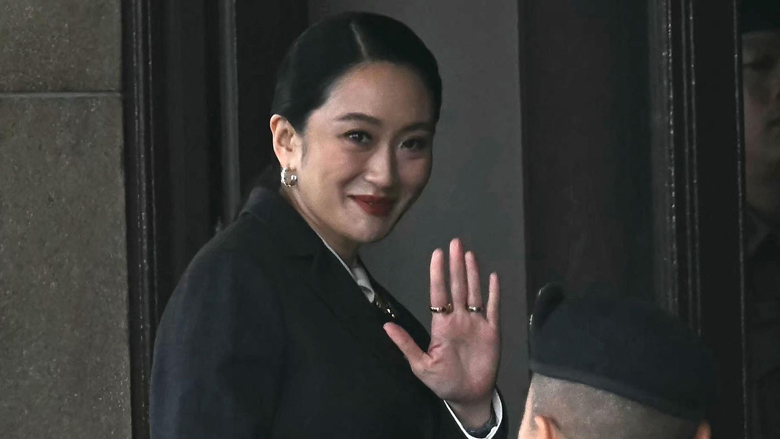 LK shinawatra
