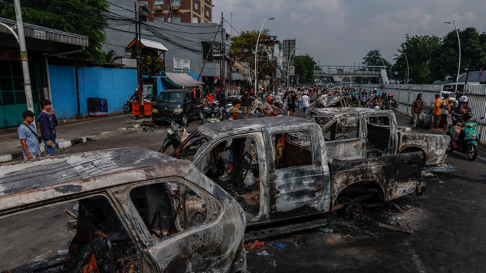 AOP Indonesian mellakat 30.8.2025