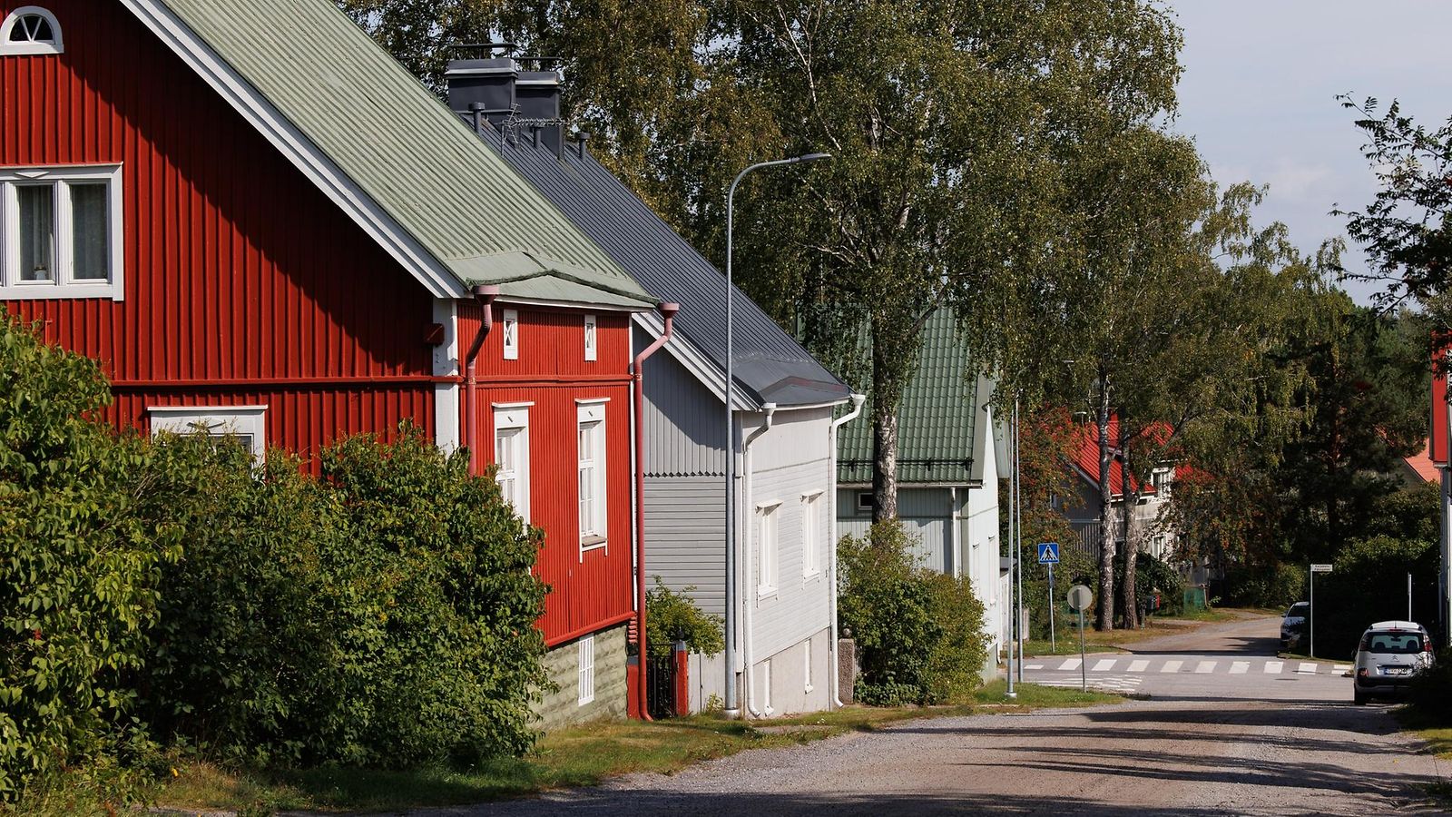 LK 9.9.2025 Omakotitaloja Turun Itäharjussa 28. elokuuta 2024.