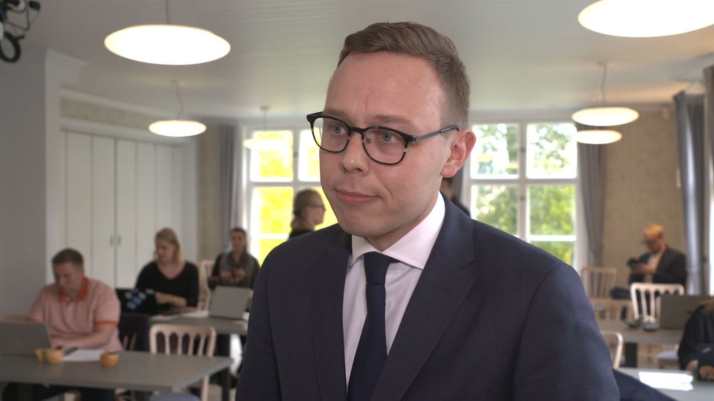 Pitääkö palkkaa maksaa drooniuhan vuoksi kotiin jääneille? Tiistaina tärkeä kokous