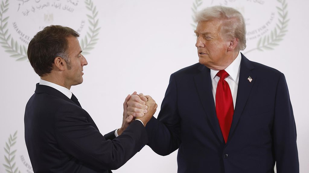 Macron: Trump heikentää Natoa