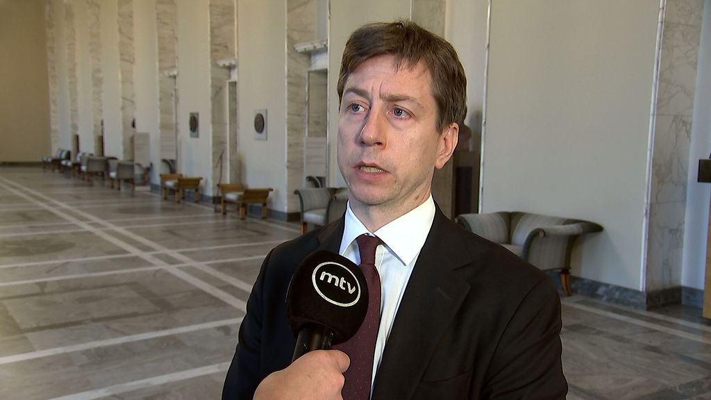 Tympeä uutinen pienten ja keskisuurten yritysten rahoituksesta – ministeri huolestui