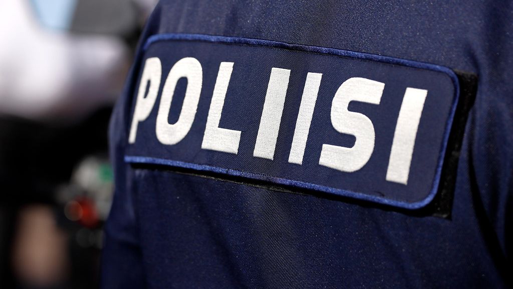 Helsingin poliisilla tutkinnassa useita raiskauksia ja törkeä vapaudenriisto: Uhria pidettiin lukittuna asunnossa